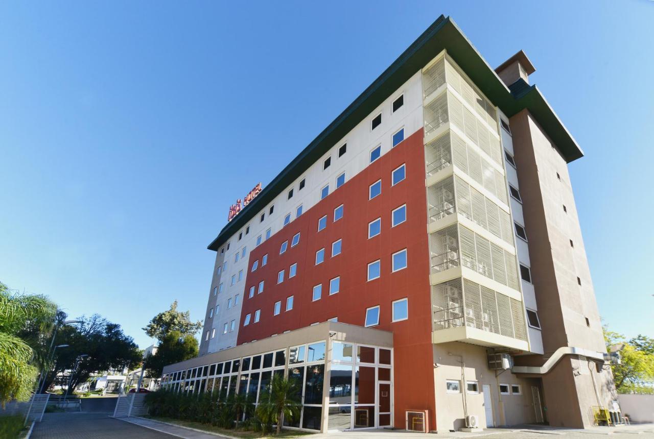 Ibis Canoas Shopping Hotel